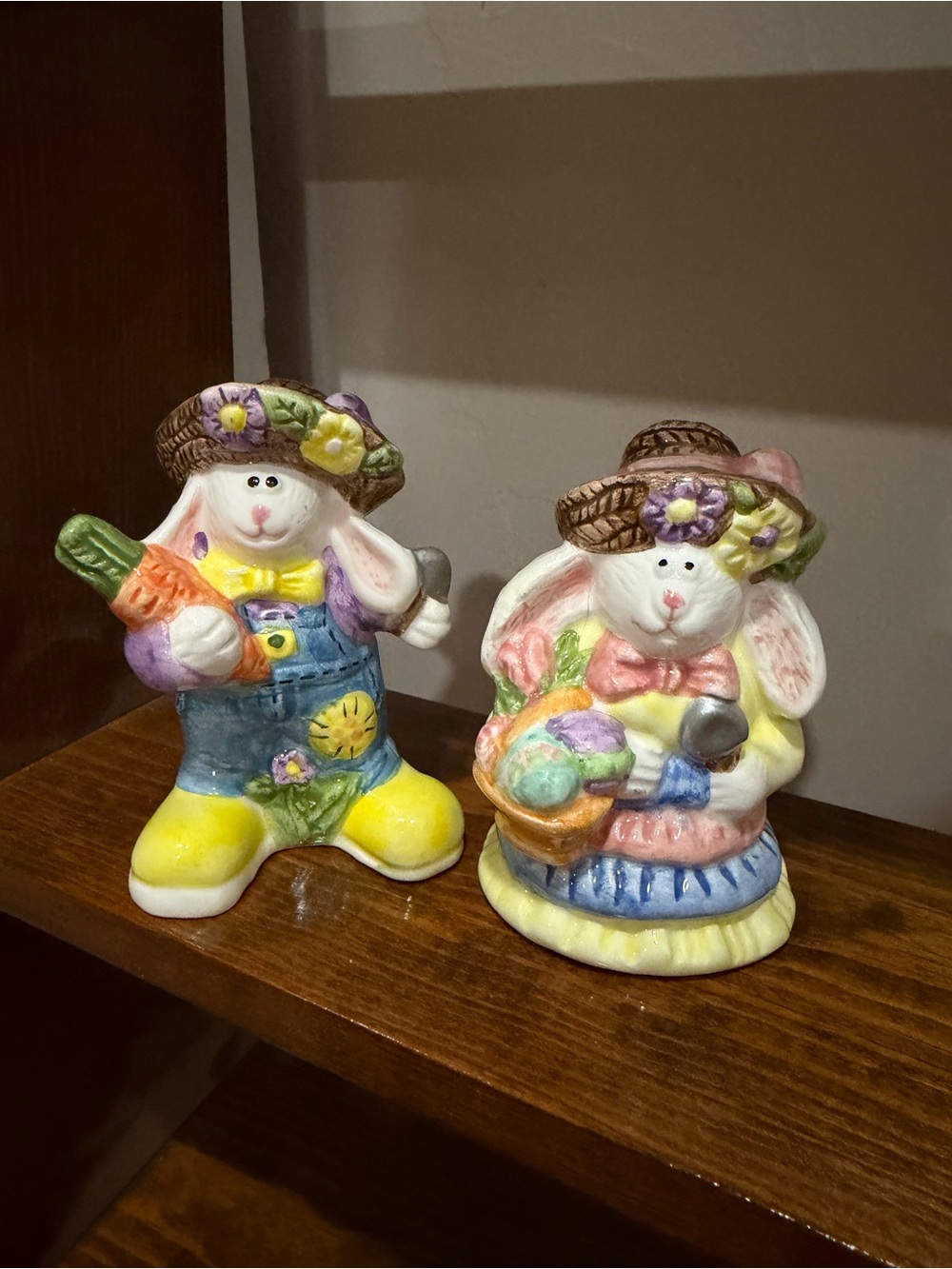 Hand-Painted Ceramic Bunny S&P shakers - Pastel Yellow & Blue